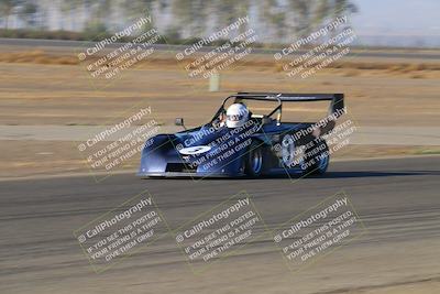 media/Oct-29-2022-CalClub SCCA (Sat) [[e05833b2e9]]/Around the Pits/